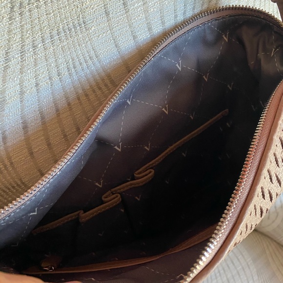 Vince Camuto laser cut fringe cross body - Picture 7 of 8